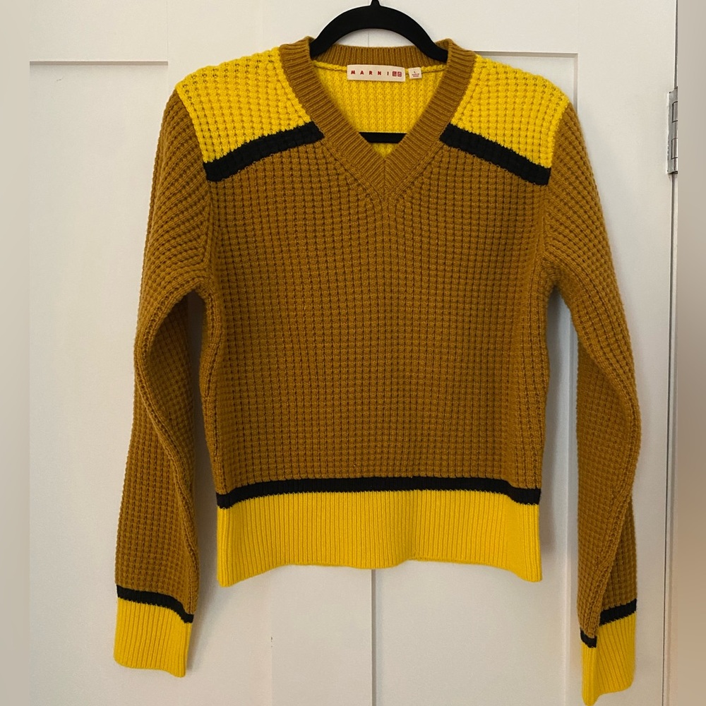 Marni x Uniqlo yellow sweater size L